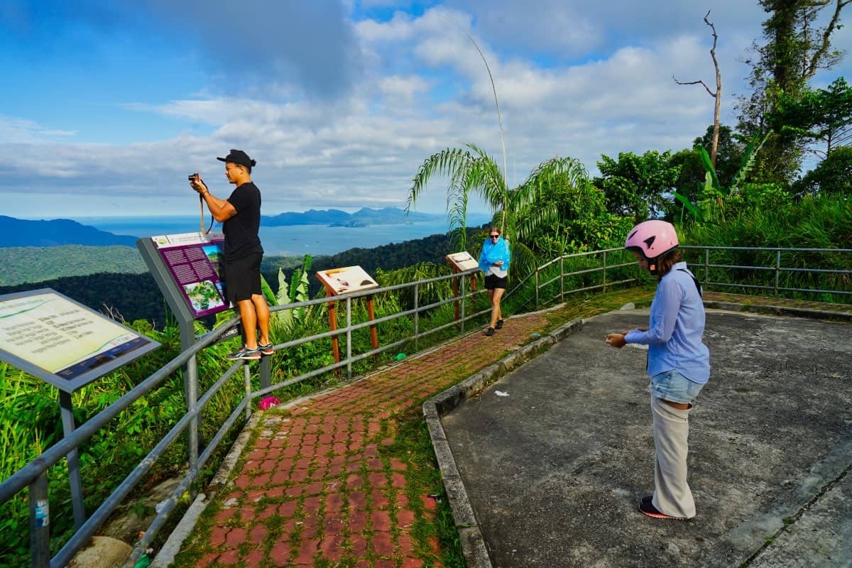 Aussichtsplattform Gunung Raya