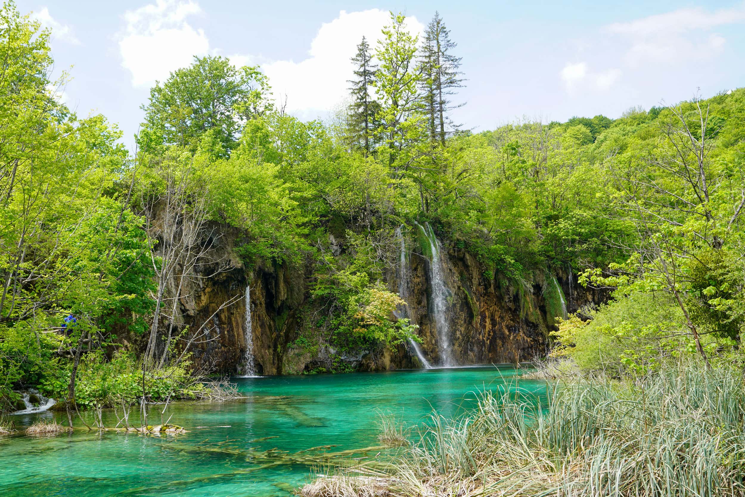 Türkisfarbenes Wasser im Nationalpark Plitvicer Seen